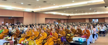 Ratusan Umat Buddha Ikuti Magha Puja Harmony dan Blessing di Tahun Naga Kayu