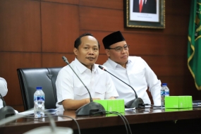 Butuh Studi Yang Lebih Mendalam, Pemasangan Chattra di Candi Borobudur Ditunda